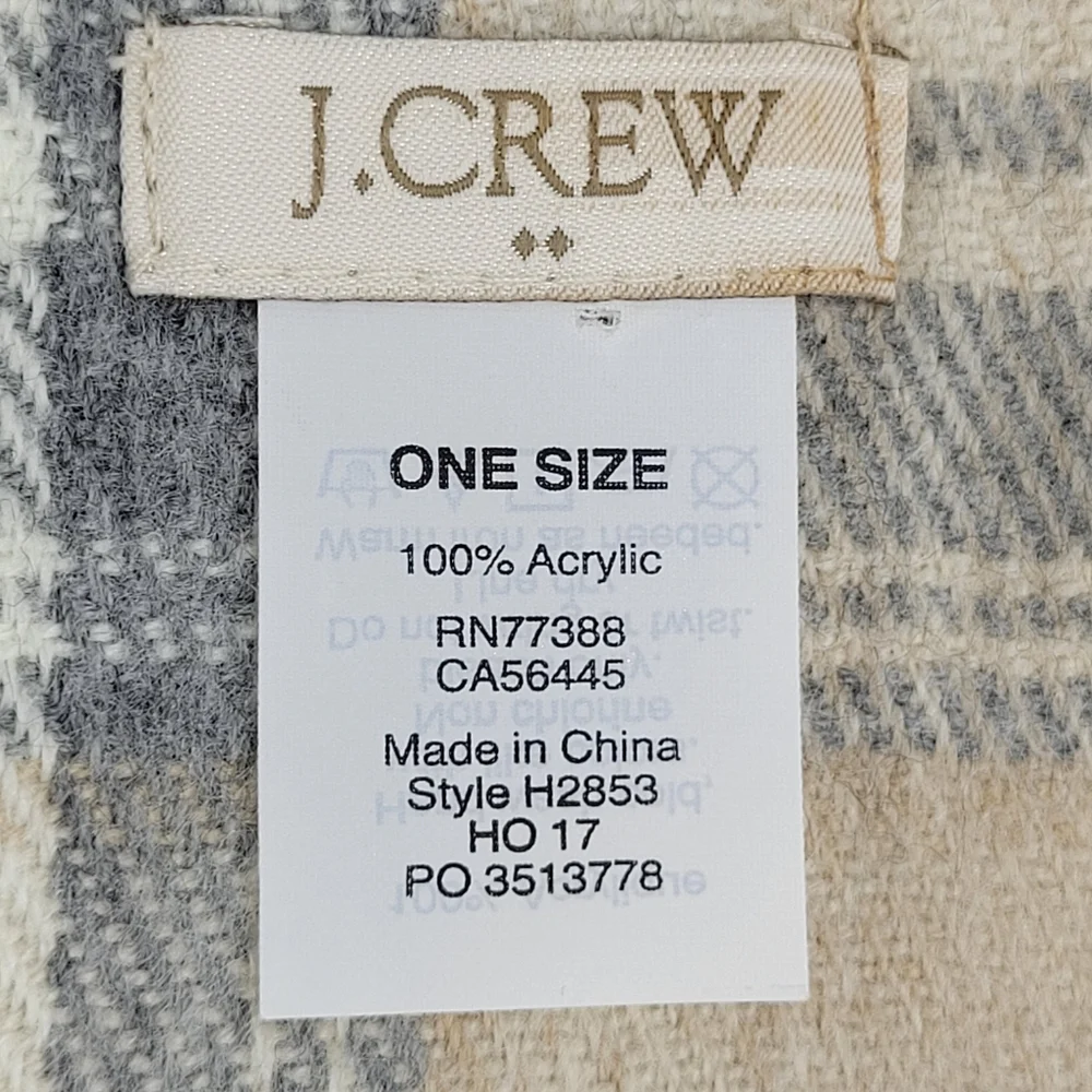 J.Crew Scarf Plaid Neutral Gray Tan Cream Fringe 24x78 Blanket Cottage Cabin